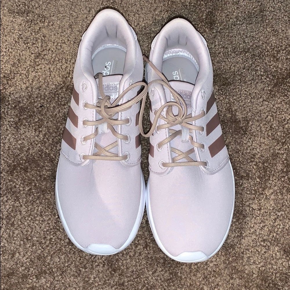 Adidas - Picture 3 of 3